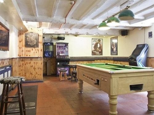 Cain Valley Hotel Llanfyllin Eksteriør billede